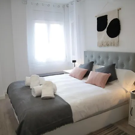 Modern Al Costat Del Parc De La Devesa Apartamento