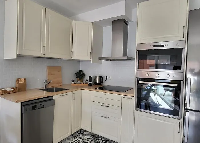 Апартаменты Modern Al Costat Del Parc De La Devesa Жирона